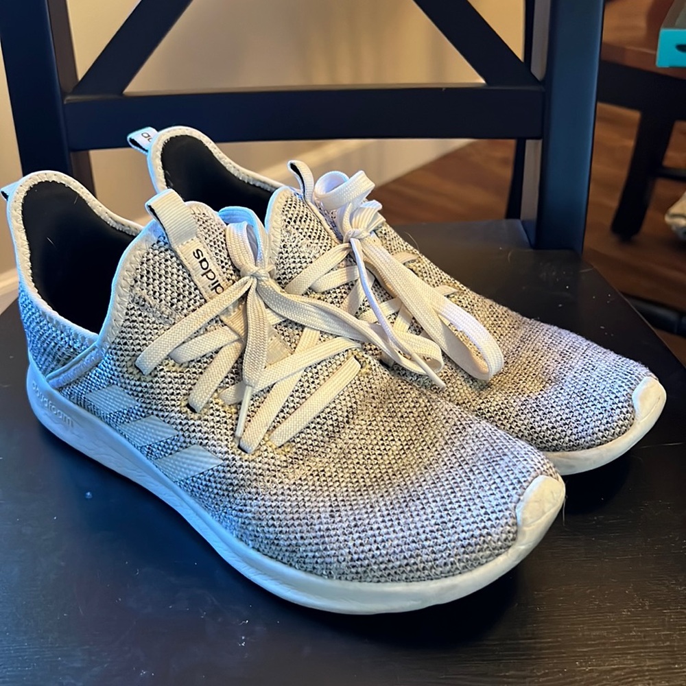 Adidas Cloudfoam